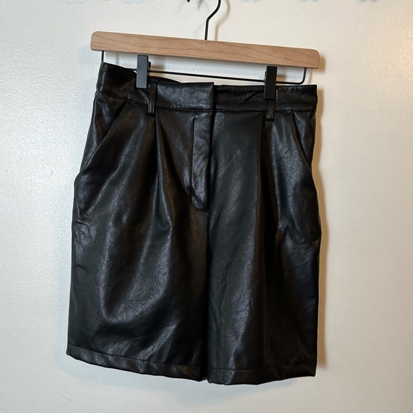 Express Pants - Express Leather Shorts